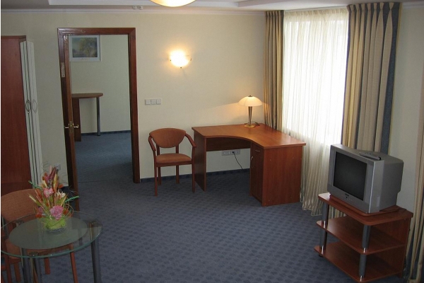 Hotel Sputnik (Minsk)